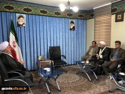 دیدار ریاست دانشگاه فرهنگیان استان قزوین با نماینده مردم استان قزوین در مجلس خبرگان رهبری وامام جمعه تاکستان

دکتر حمیدرضا مشهدی سرپرست جدید مدیریت امور پردیس های دانشگاه فرهنگیان استان قزوین با آیت الله اسلامی نماینده مردم  استان قزوین در مجلس خبرگان رهبری وامام جمعه تاکستان دیدار وگفتگو کرد.