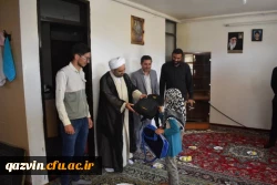 دکتر مشهدی سرپرست دانشگاه فرهنگیان استان قزوین ازاردوهای جهادی دانشجویی درمنطقه آوج استان قزوین بازدیدکرد. 3