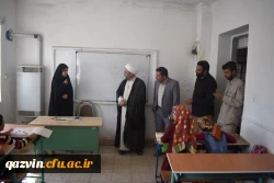 دکتر مشهدی سرپرست دانشگاه فرهنگیان استان قزوین ازاردوهای جهادی دانشجویی درمنطقه آوج استان قزوین بازدیدکرد. 6