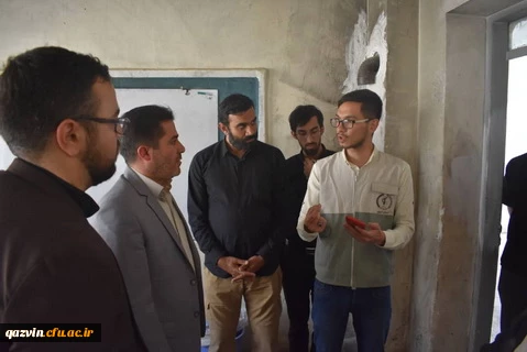 دکتر مشهدی سرپرست دانشگاه فرهنگیان استان قزوین ازاردوهای جهادی دانشجویی درمنطقه آوج استان قزوین بازدیدکرد. 8