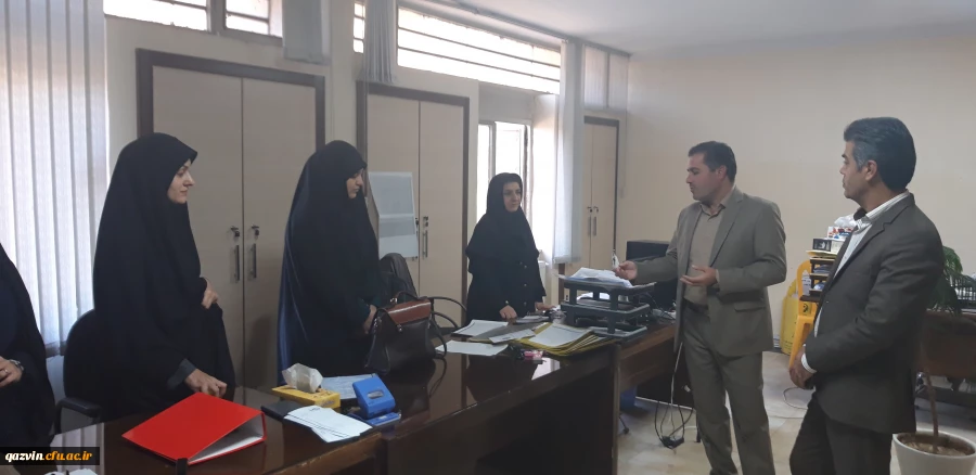 ازدانشجومعلمان جدیدالورود دانشگاه فرهنگیان استان قزوین به مدت سه روز ثبت نام بعمل آمد. 7