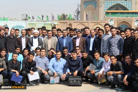 نودانشجومعلمان پردیس شهید رجایی قزوین باحضور درگلزار شهدای قزوین با آرمانهای مقدس شهدا تجدید میثاق کردند. 2