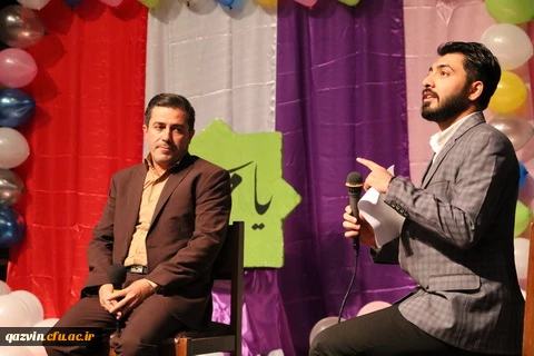  جشن باشکوه سالروز آغاز امامت حضرت ولی عصر(عج) باحضور پرشور دانشجویامعلمان دردانشگاه فرهنگیان استان قزوین برگزار شد. 2