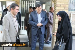 بازدید دوساعته دکتر خنیفر ازسراهاومراکزرفاهی وآموزشی دانشگاه فرهنگیان استان قزوین  12