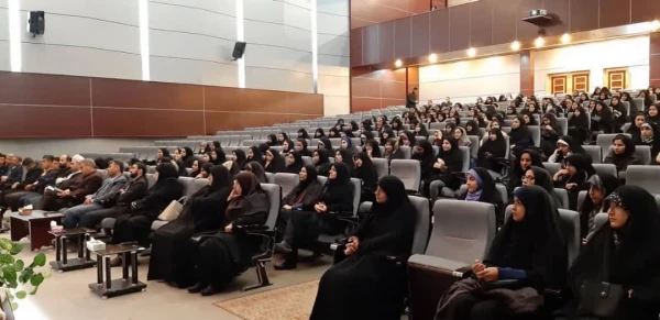 برگزاری همایش هفته بسیج باحضور اساتید ،کارکنان ودانشجویان پردیس بنت الهدی صدرقزوین 3