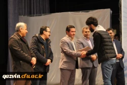 مراسم باشکوه روز دانشجووهفته پژوهش با حضور پرشور دانشجویان دانشگاه فرهنگیان استان قزوین درآمفی تئاتر شهیدرجایی دانشگاه برگزارشد 16