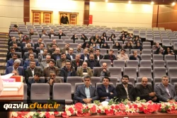 مدیر امورمدارس وابسته وکارورزی دانشگاه فرهنگیان 
کسب مهارت در کارورزی ، به اتخاذ  تصمیم بهتر در موقعیت های آموزشی وتربیتی کلاس درس کمک می نماید. 2