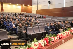 مدیر امورمدارس وابسته وکارورزی دانشگاه فرهنگیان 
کسب مهارت در کارورزی ، به اتخاذ  تصمیم بهتر در موقعیت های آموزشی وتربیتی کلاس درس کمک می نماید. 2