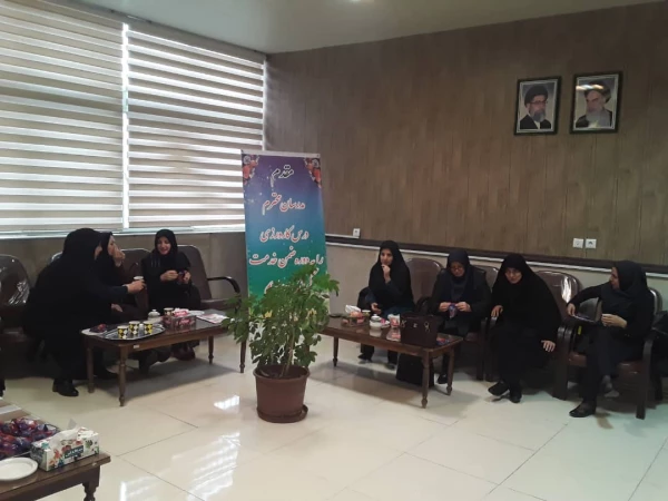 دوره باز آموزی استادان کارورزی دانشگاه فر هنگیان استان قزوین برگزار شد. 5