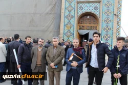 مسئولین ودانشجویان دانشگاه فرهنگیان استان قزوین درمراسم غبارروبی مزارشهدا به منسبت آغاز دهه مبارک فجر شرکت کردند. 7