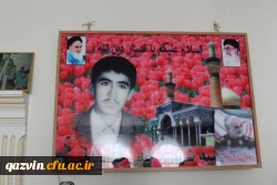  به مناسبت میلاد حضرت زهرا (س) مسئولین ودانشجویان پردیس شهید رجایی قزوین بامادر بزرگوار شهید علی جهانشاهی دیدار وگفتگو کردند. 2