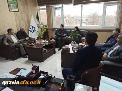 خانم دکتر عبدی مدیر کل تربیت بدنی دانشگاه فرهنگیان کشور وهیئت همراه ازامکانات ورزشی پردیس های استان بازدیدکردند. 4