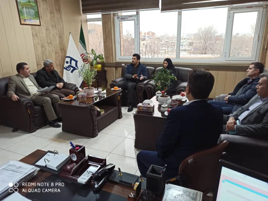 خانم دکتر عبدی مدیر کل تربیت بدنی دانشگاه فرهنگیان کشور وهیئت همراه ازامکانات ورزشی پردیس های استان بازدیدکردند. 4