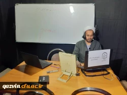 محتوای آموزشی مجازی توسط اساتید دانشگاه فرهنگیان قزوین دراستودیو پادکست آن دانشگاه ضبط وجهت استفاده دانشجویان درکانال فضای مجازی مربوطه بارگذاری شد.  3