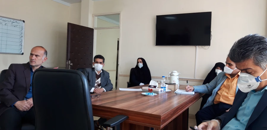 شورای آموزشی پردیس شهیدرجایی قزوین جهت بررسی نحوه ادامه وتقویت محتوای آموزشی درفضای مجازی برای آموزش دانشجویان تشکیل جلسه داد. 5