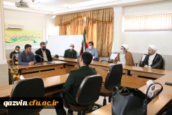  حضور مسئول محترم نمایندگی ولی فقیه در سپاه صاحب الامر (عج) استان قزوین به همراه جمعی از فرماندهان سپاه پاسداران و بسیج استان قزوین به مناسبت  هفته ی گرامیداشت مقام معلّم در دانشگاه فرهنگیان استان قزوین 2