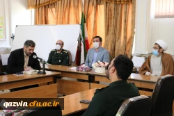  حضور مسئول محترم نمایندگی ولی فقیه در سپاه صاحب الامر (عج) استان قزوین به همراه جمعی از فرماندهان سپاه پاسداران و بسیج استان قزوین به مناسبت  هفته ی گرامیداشت مقام معلّم در دانشگاه فرهنگیان استان قزوین 2