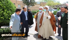  حضور مسئول محترم نمایندگی ولی فقیه در سپاه صاحب الامر (عج) استان قزوین به همراه جمعی از فرماندهان سپاه پاسداران و بسیج استان قزوین به مناسبت  هفته ی گرامیداشت مقام معلّم در دانشگاه فرهنگیان استان قزوین 2