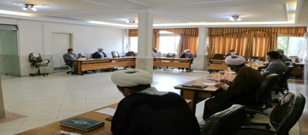 جلسه هم اندیشی اساتید گروه معارف دانشگاه فرهنگیان استان قزوین 4