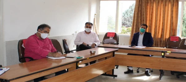 نشست صمیمی و مشورتی مدیریت امور استانی با کارکنان پردیس ها 4