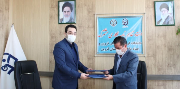 دنبال تفاهم نامه نمادین نیستیم : هدف دانشگاه، اصلاح سبک زندگی دانشجو معلمان به سوی سبک ایرانی – اسلامی است. 2