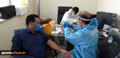 در راستای تفاهم نامه منعقده با جهاد دانشگاهی:

غربالگری کارمندان دانشگاه ( تست کرونا )