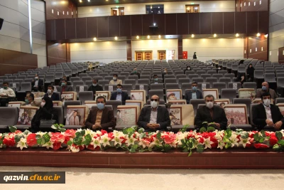 بازدید نماینده شهر قزوین در مجلس شورای اسلامی از دانشگاه فرهنگیان استان قزوین 

معلمی که از این دانشگاه، دانش آموخته می شود معادلی در دانشگاه های دیگر ندارد.