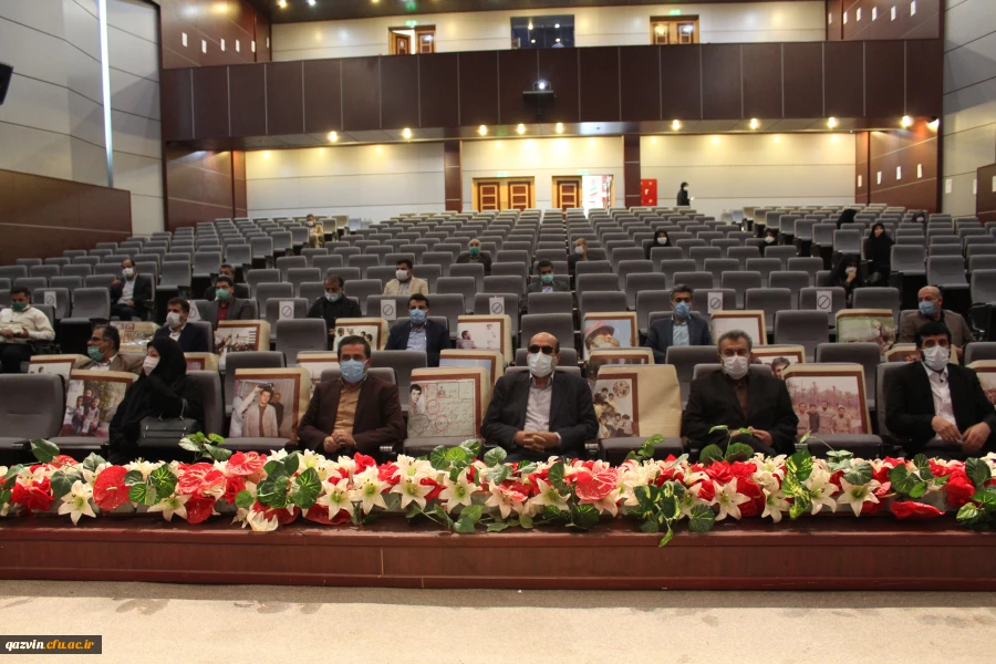 معلمی که از این دانشگاه، دانش آموخته می شود معادلی در دانشگاه های دیگر ندارد. 2