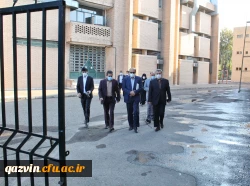 معلمی که از این دانشگاه، دانش آموخته می شود معادلی در دانشگاه های دیگر ندارد. 5