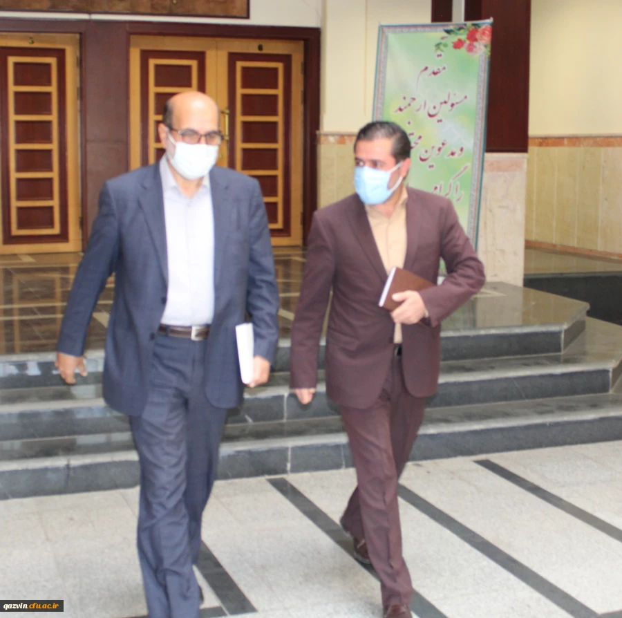 معلمی که از این دانشگاه، دانش آموخته می شود معادلی در دانشگاه های دیگر ندارد. 8