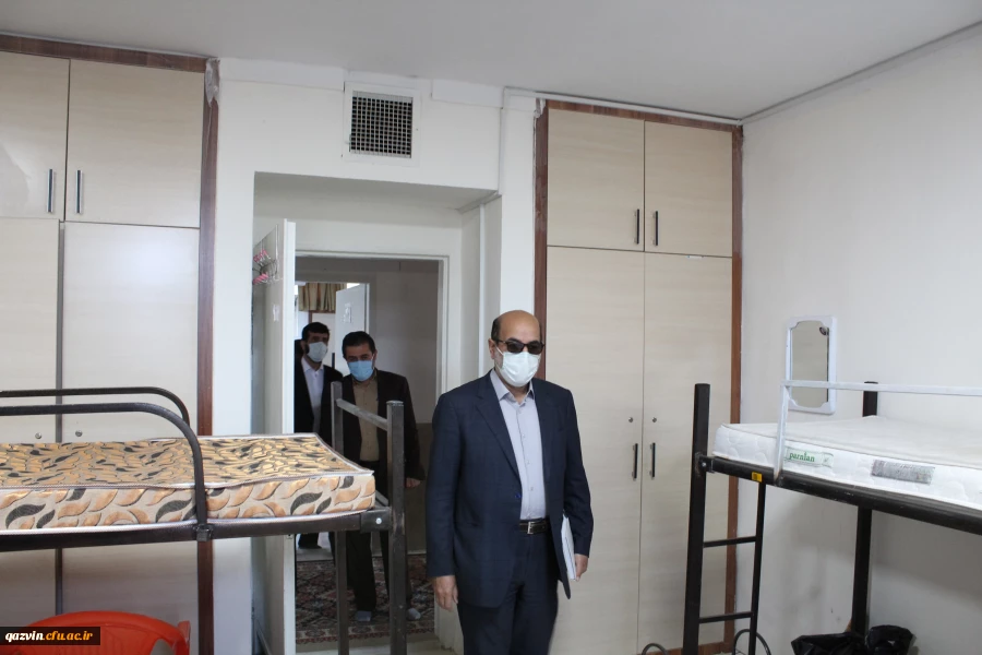 معلمی که از این دانشگاه، دانش آموخته می شود معادلی در دانشگاه های دیگر ندارد. 11