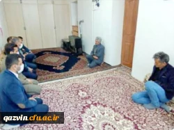 حضور هیات رییسه دانشگاه فرهنگیان قزوین در منزل خانواده کاظم لو جهت عرض تسلیت  2