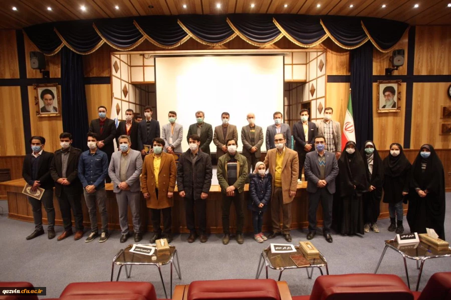 تیم دانشگاه فرهنگیان استان قزوین، مقام نخست مسابقات مناظرات دانشجویی استان را کسب کرد.  2