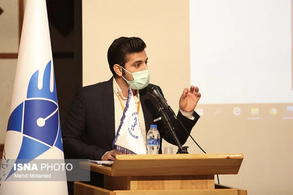 تیم دانشگاه فرهنگیان استان قزوین، مقام نخست مسابقات مناظرات دانشجویی استان را کسب کرد.  3