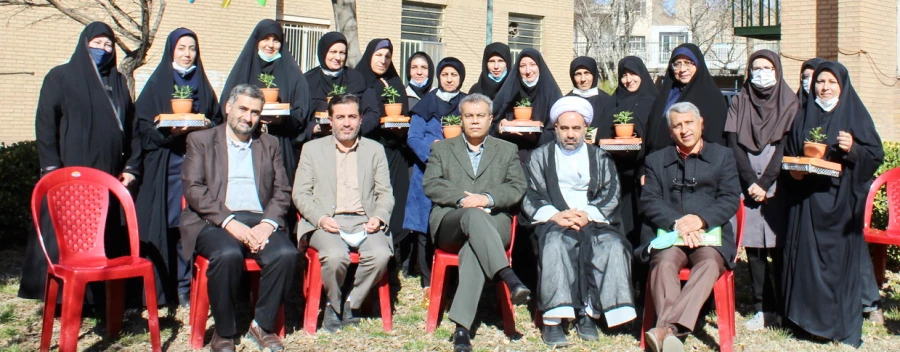 مراسم بزرگداشت مقام مادر و زن به همت پردیس شهیده بنت الهدی صدر