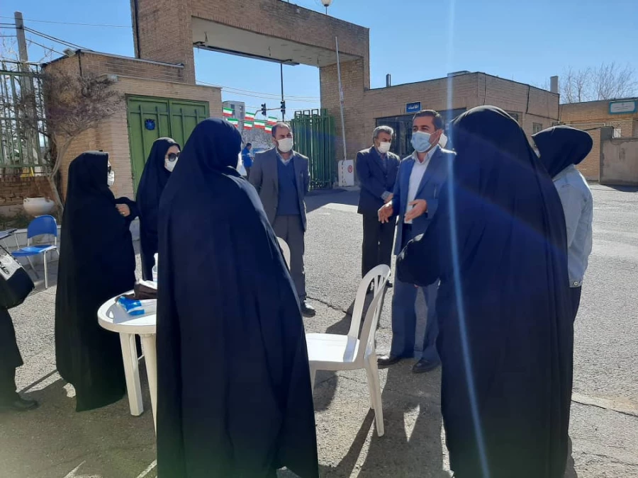 ثبت نام معلمین حق التدریس،آموزشیاران نهضت سواد آموزی، مربیان پیش دبستانی و خرید خدمات آموزش معرفی شده از سوی ادارات کل آموزش و پرورش 4