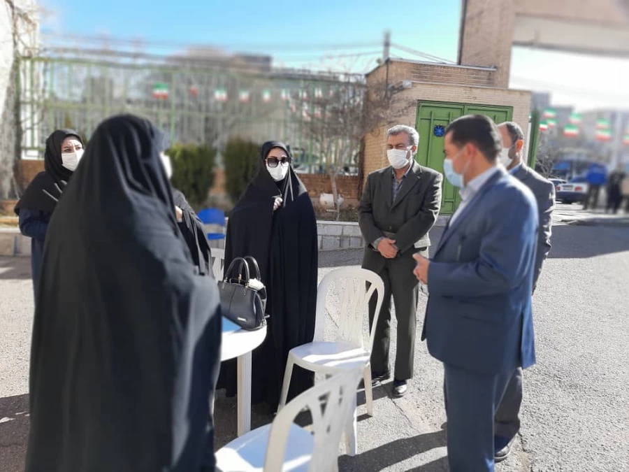 ثبت نام معلمین حق التدریس،آموزشیاران نهضت سواد آموزی، مربیان پیش دبستانی و خرید خدمات آموزش معرفی شده از سوی ادارات کل آموزش و پرورش 7