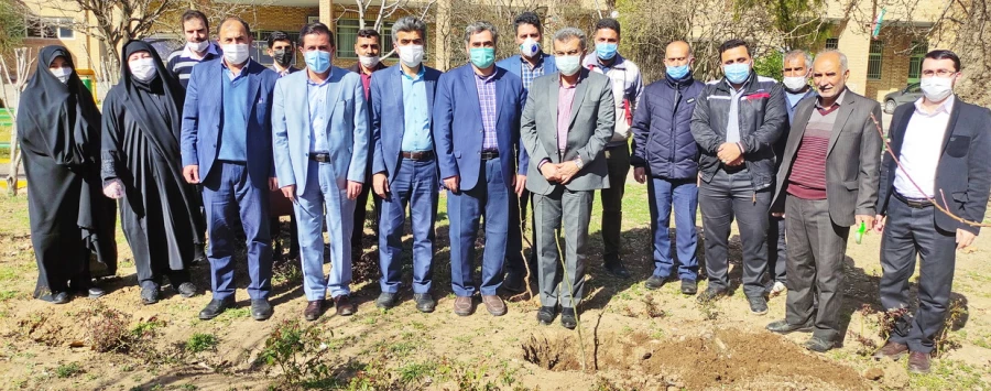 گرامیداشت روز درختکاری در دانشگاه فرهنگیان استان قزوین