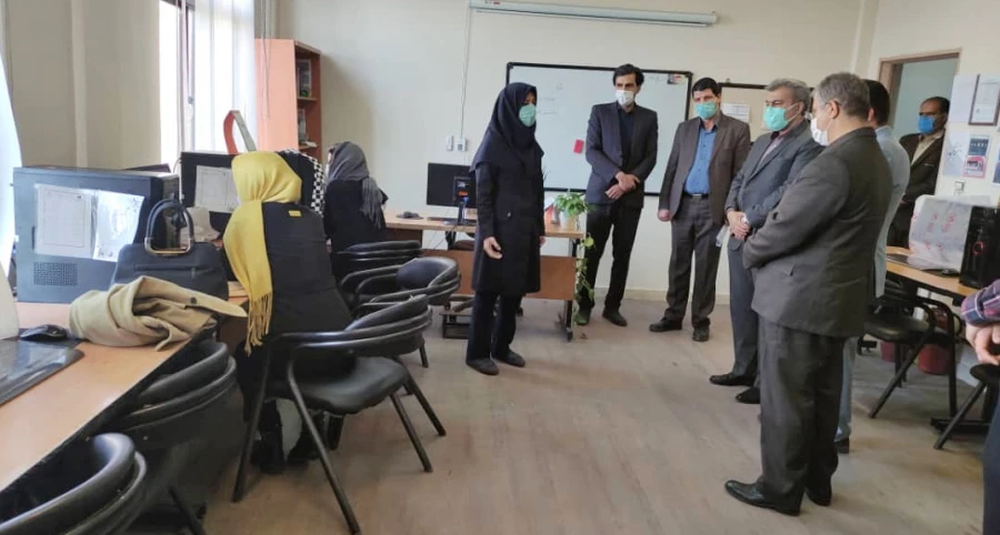 اجرای طرح "هر معلم، یک مهارت" نقطه عطف تعامل دانشگاه فرهنگیان با مراکز فنی و حرفه ای است. 4