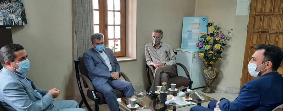 نشست مشترک رییس دانشگاه فرهنگیان استان قزوین و رییس بنیاد نخبگان استان