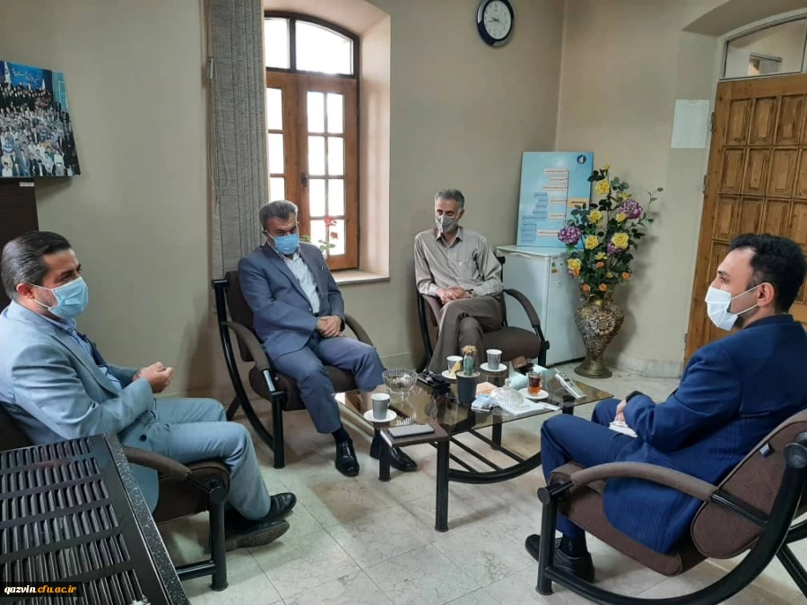 نشست مشترک رئیس دانشگاه فرهنگیان استان قزوین و رییس بنیاد نخبگان استان 2