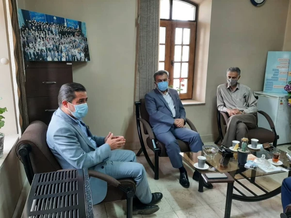 نشست مشترک رئیس دانشگاه فرهنگیان استان قزوین و رییس بنیاد نخبگان استان 3