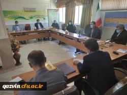 جلسه استانی حوزه دانشجویی با موضوع آمادگی برای بازگشایی احتمالی خوابگاه ها در نیمسال پیش رو برگزار گردید. 2