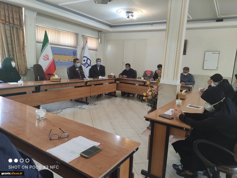 جلسه استانی حوزه دانشجویی با موضوع آمادگی برای بازگشایی احتمالی خوابگاه ها در نیمسال پیش رو برگزار گردید. 4