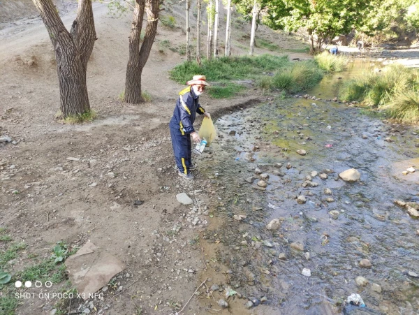 اجرای برنامه پاکسازی طبیعت از زباله 8