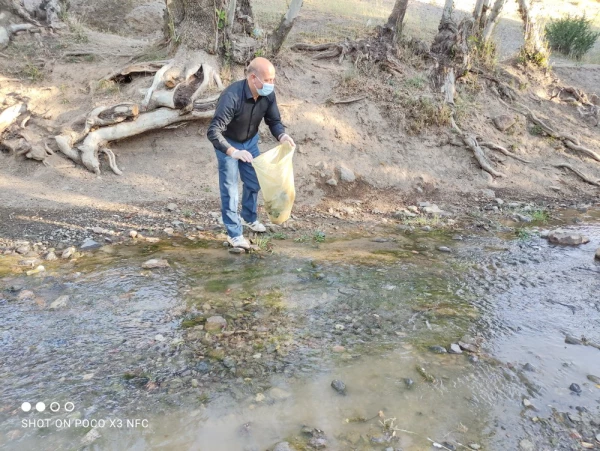 اجرای برنامه پاکسازی طبیعت از زباله 11