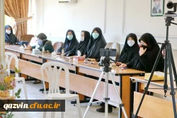 رییس جمهور اصلح از رنگ مردم دور نمی شود، با مردم و کنار مردم است. 5