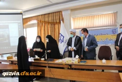 راه های خدمت به مردم با انتخاب اصلح گشوده می شود. 3