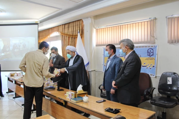 راه های خدمت به مردم با انتخاب اصلح گشوده می شود. 6