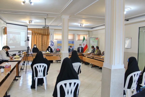 راه های خدمت به مردم با انتخاب اصلح گشوده می شود. 7